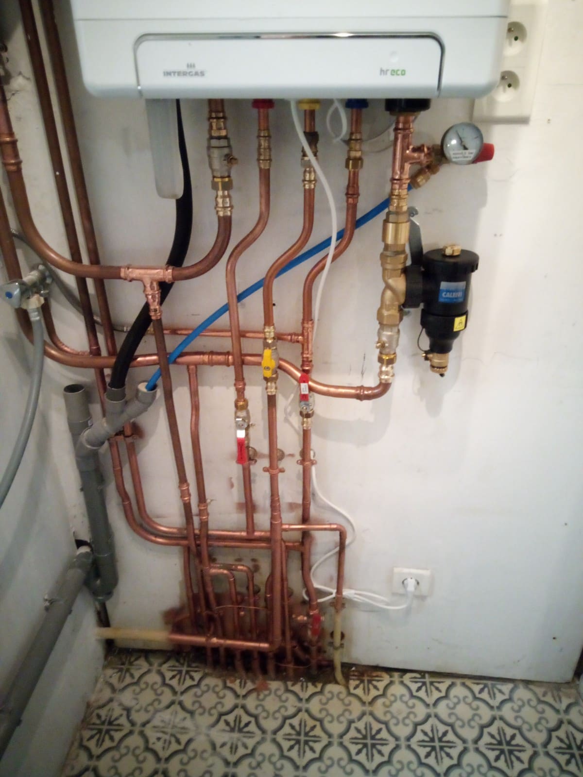 Installation de chauffage électrique par PMN Renov — photo 1