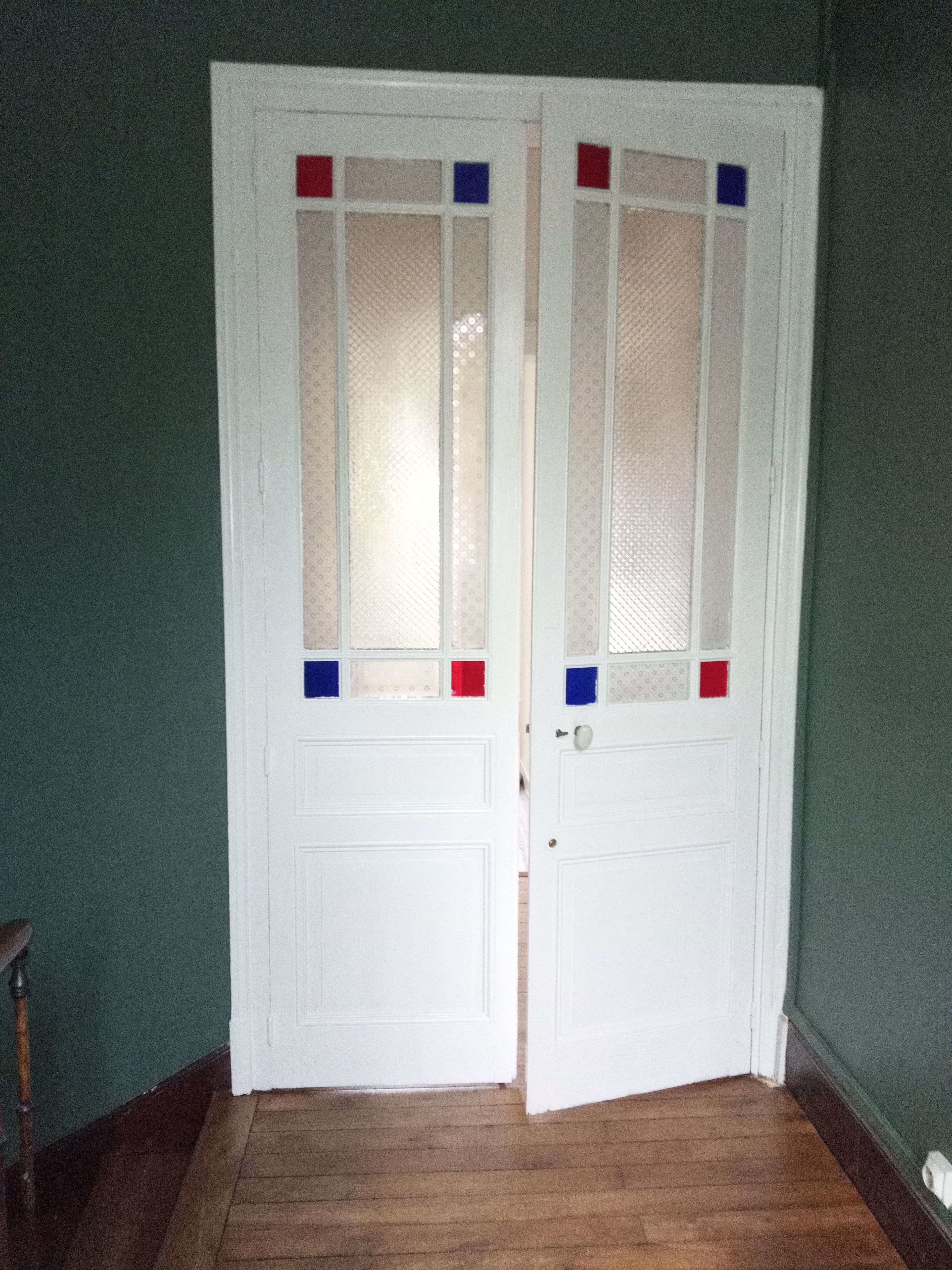 Porte d'entrée moderne sur mesure